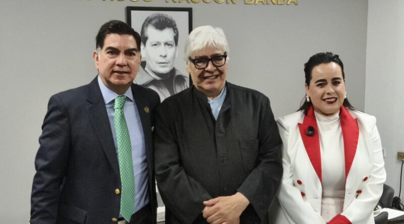 Reconoce diputado Borunda trayectoria de Sebastián como Chihuahuense Distinguido