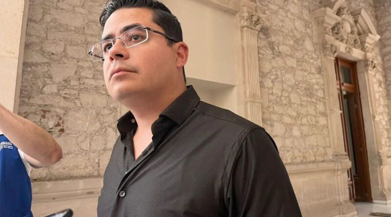 Defiende Rafa Loera a la gobernadora
