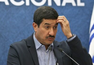 Corral se arrepiente; no habrá demanda contra gobernadora