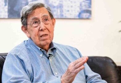 Minuto de silencio en el Congreso federal para Cuauhtémoc Cárdenas